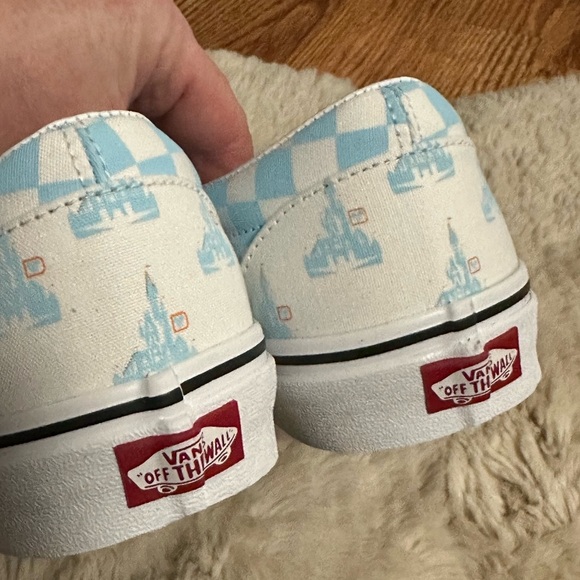 VANS x 2022 Disney Parks 50th Anniversary Mickey Mouse Slip On Shoes, Mens 12 - Picture 4 of 12